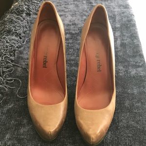 Luxury Revel Tan Pumps Size 38